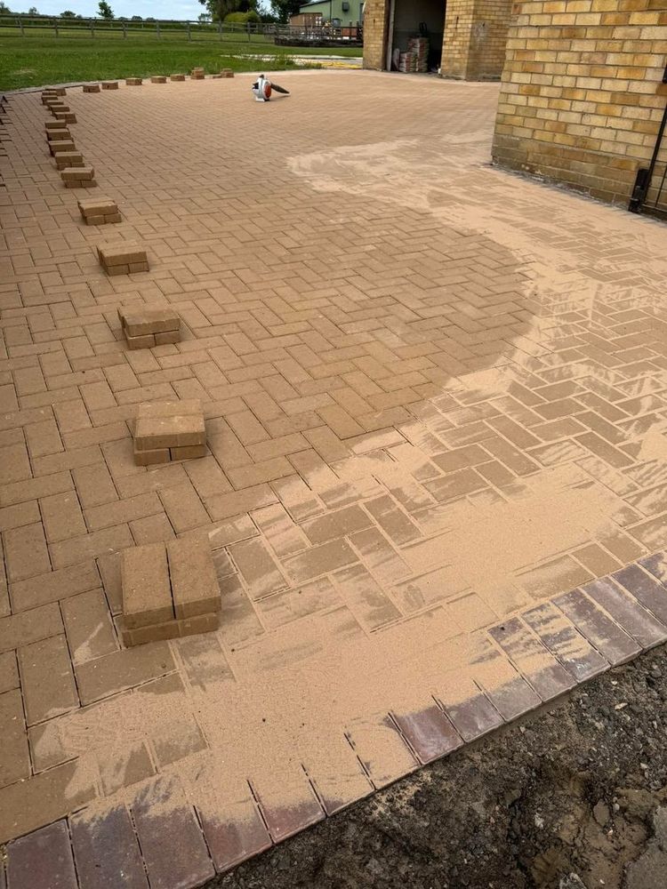 Block paved driveway laid by NDS Paving and Landscaping, Grantham